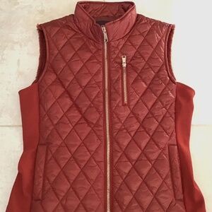 CISONO Vest Women M Orange Sherpa Lined Quilted Puffer Full Zip Stretch Sides